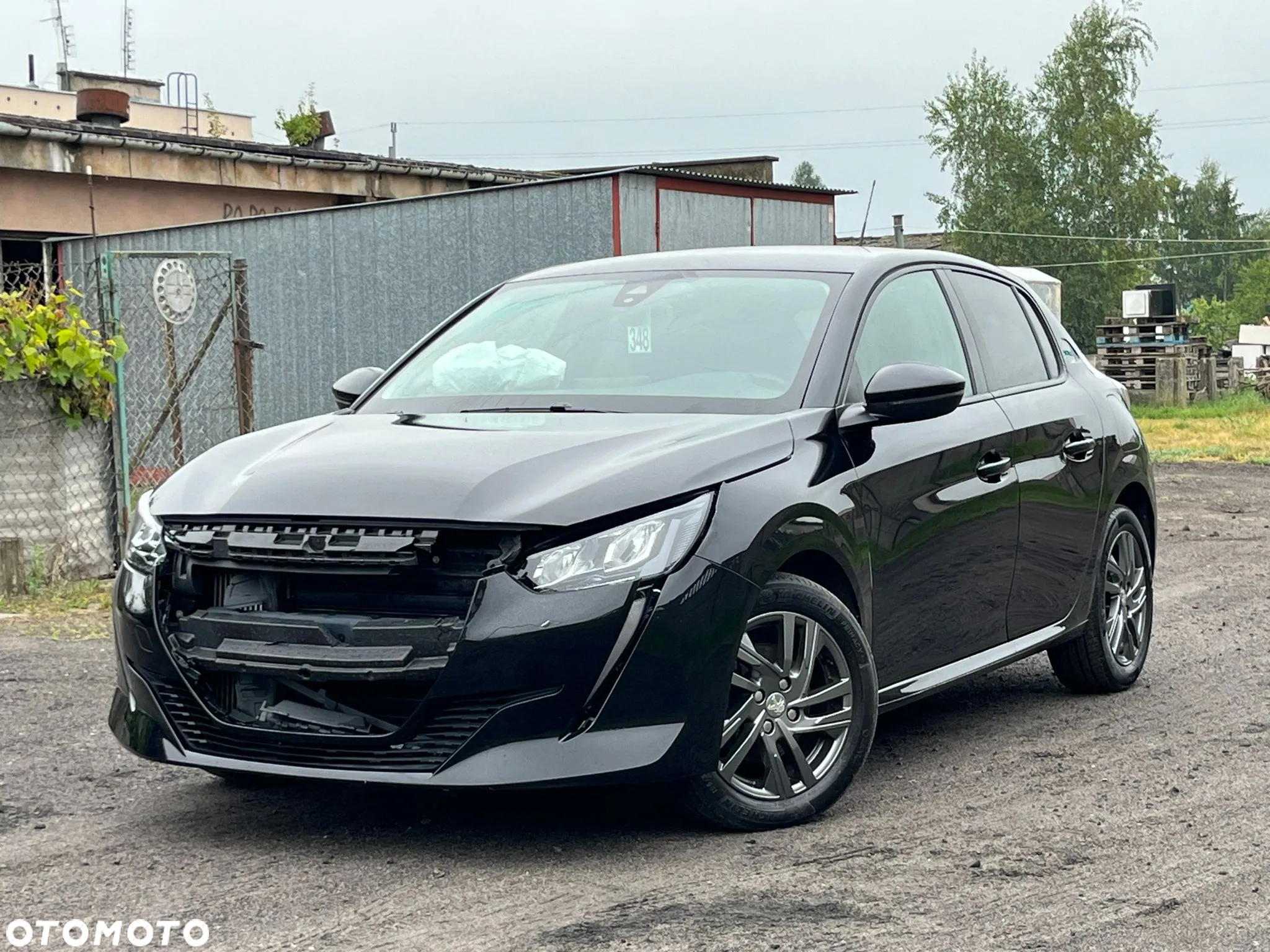 Peugeot 208 - 2