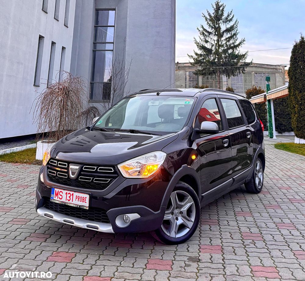 Dacia Lodgy 1.6 SCe Stepway - 1