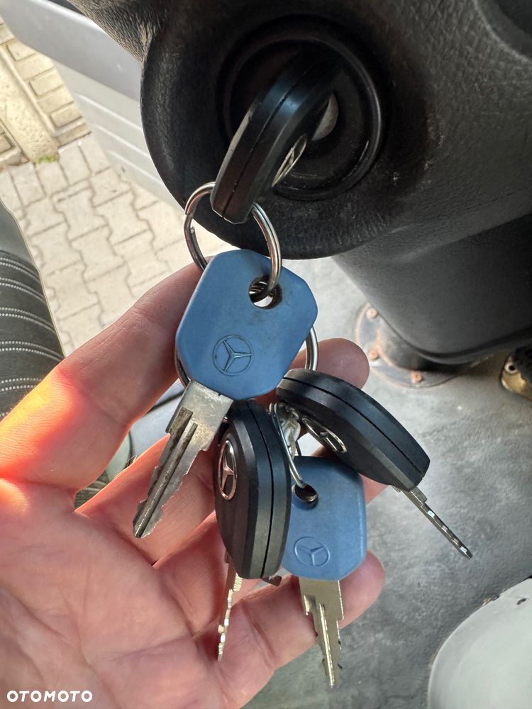 Mercedes-Benz Econic - 19