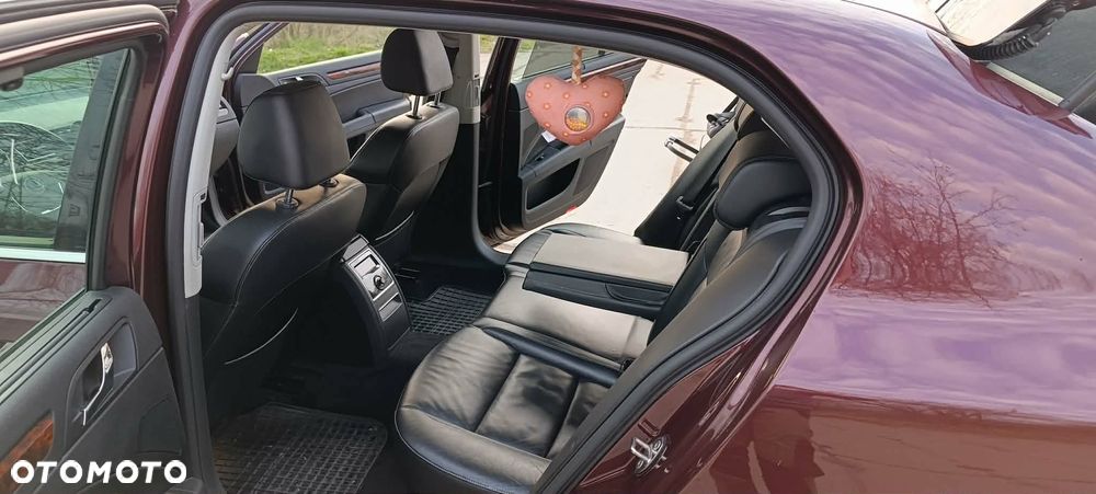 Skoda Superb 2.0 TDI DSG Elegance - 8