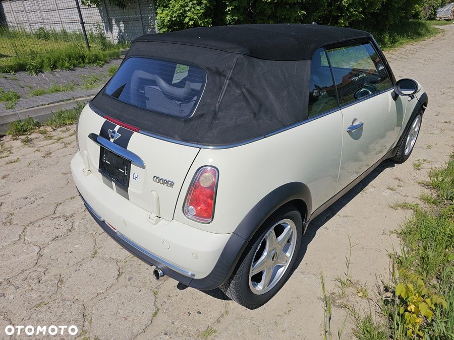 MINI Cooper Standard - 4