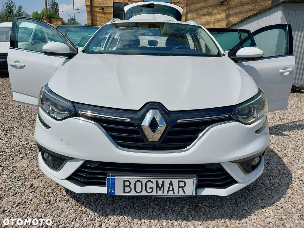 Renault Megane 1.6 SCe Zen - 11