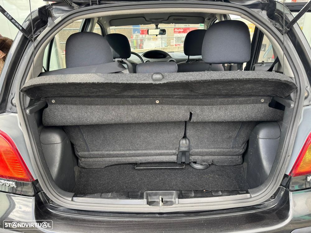 Toyota Yaris 1.0 Sol - 7
