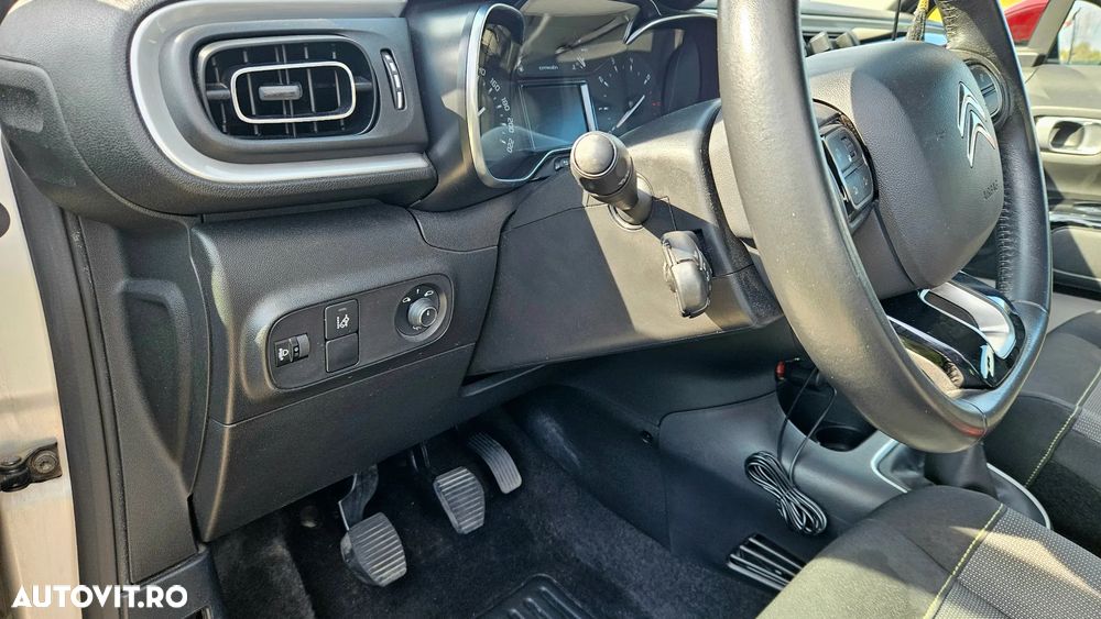 Citroën C3 1.2 PureTech BVM Feel - 16
