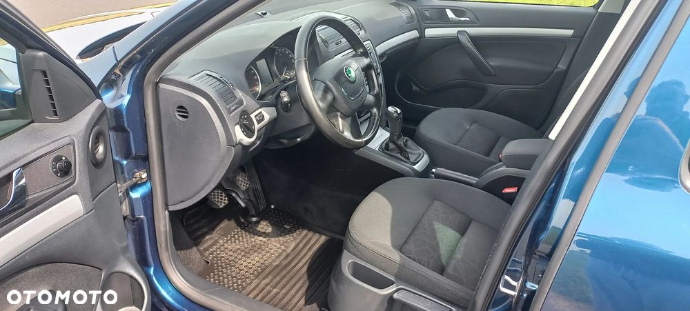 Skoda Octavia 1.6 TDI Family - 5
