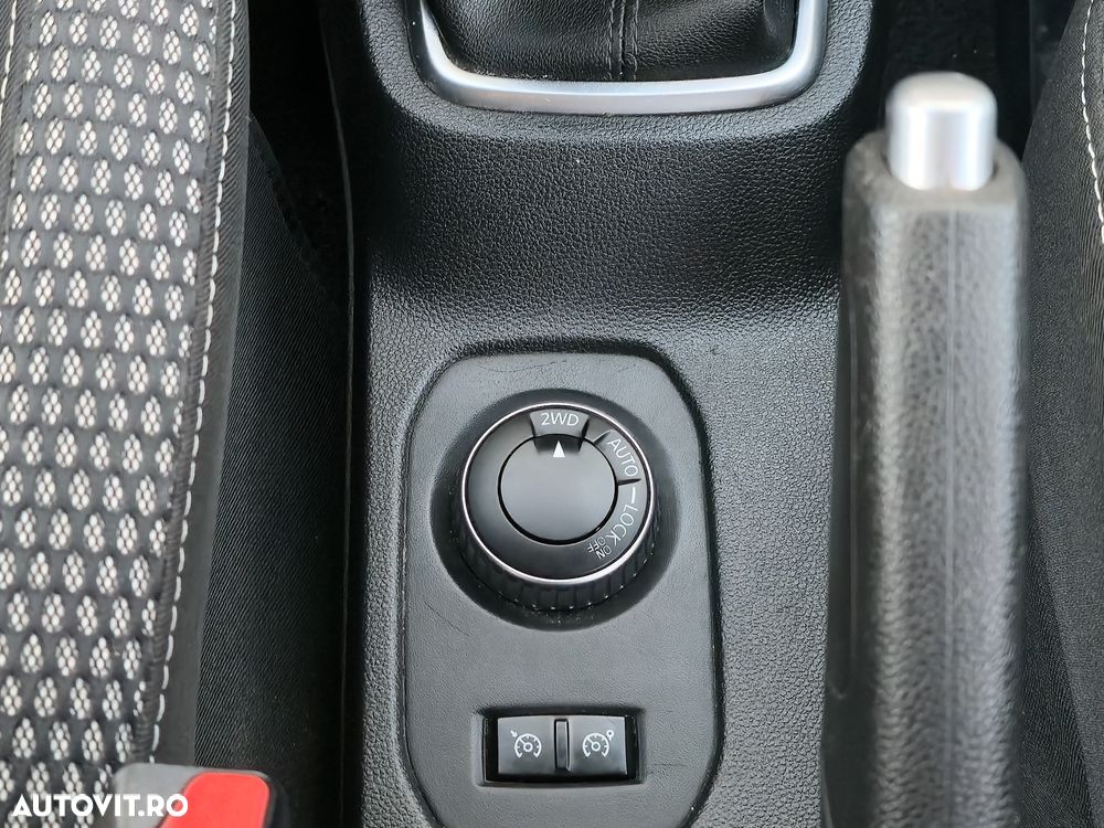 Dacia Duster SCe 115 4WD Prestige - 11