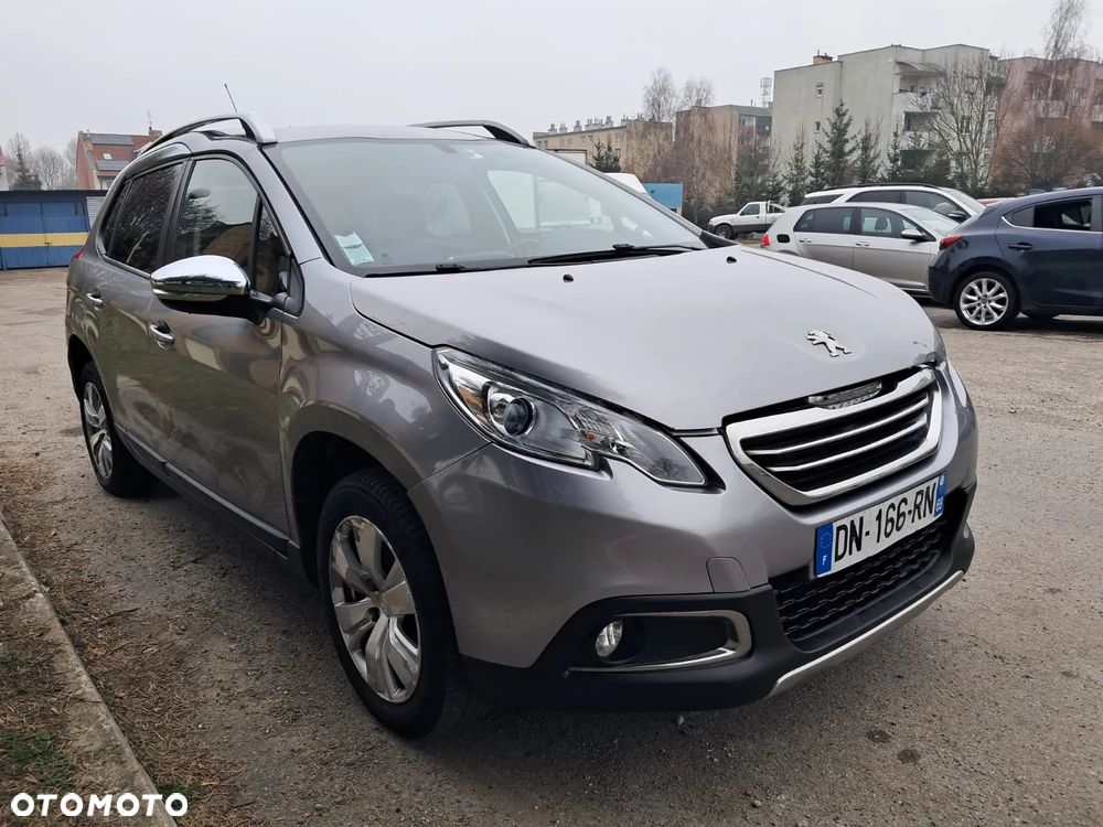 Peugeot 2008 - 4