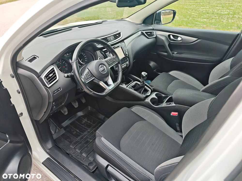 Nissan Qashqai 1.6 DIG-T Tekna - 11