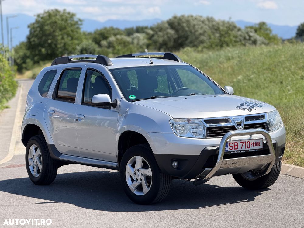 Dacia Duster 1.6 4x2 Laureate - 4