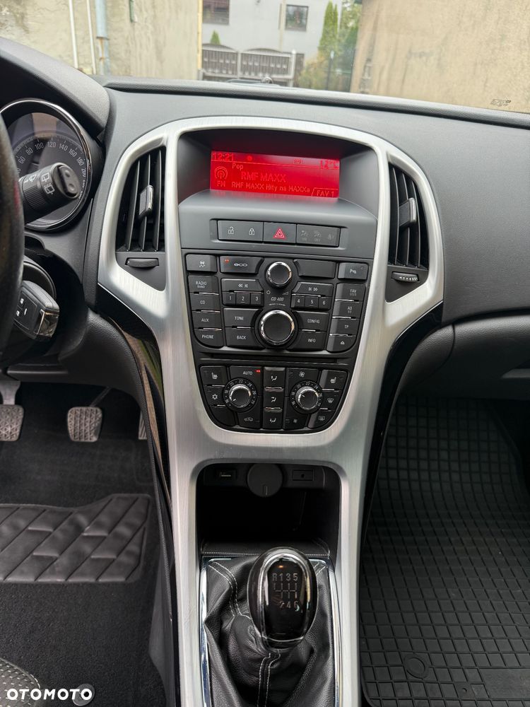 Opel Astra - 6