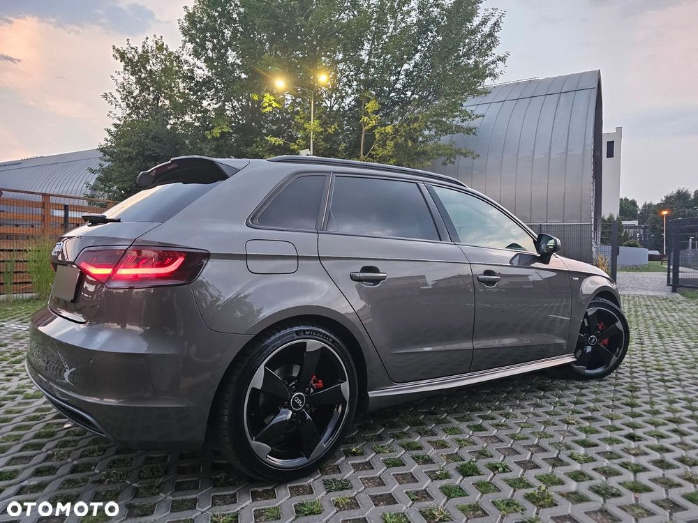 Audi A3 Sportback 2.0 TDI clean diesel Quattro Ambiente S tronic - 2