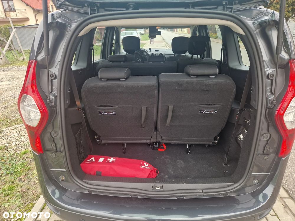 Dacia Lodgy 1.6 SCe Laureate S&S - 13