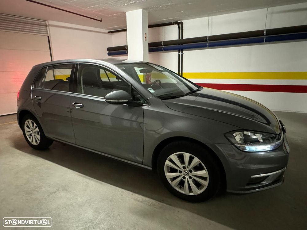 VW Golf - 1