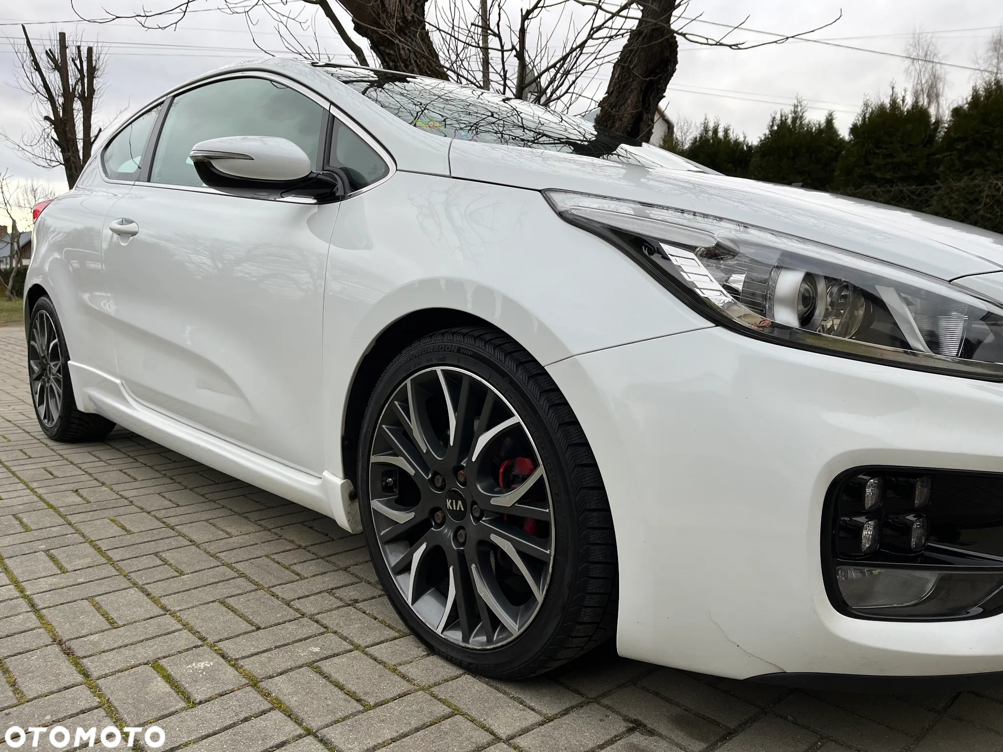 Kia Ceed 1.6 T-GDI GT - 10