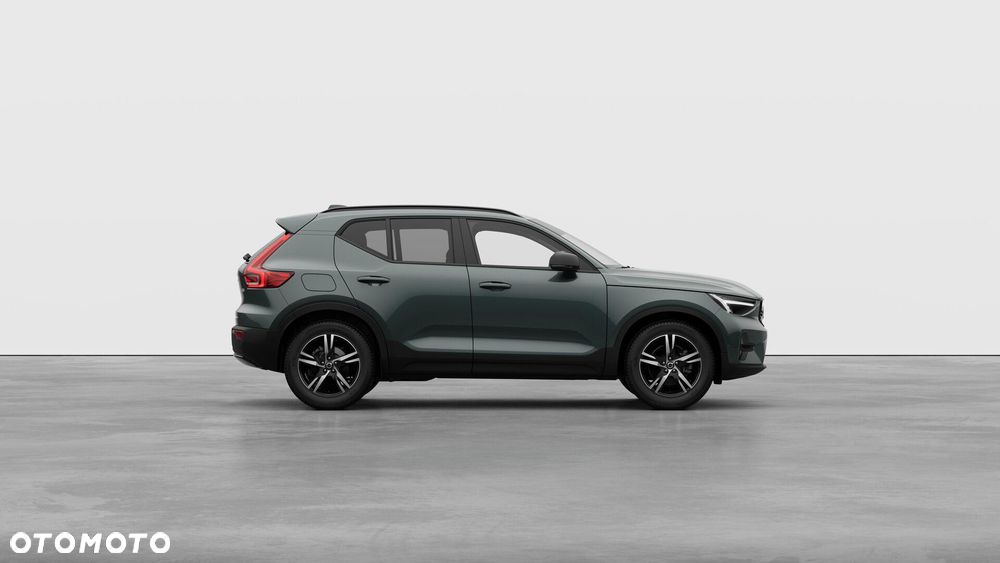 Volvo XC 40 B3 Plus Dark - 5