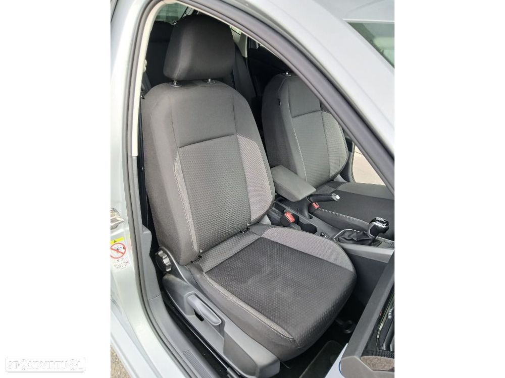 VW Polo 1.0 TSI Urban DSG - 11