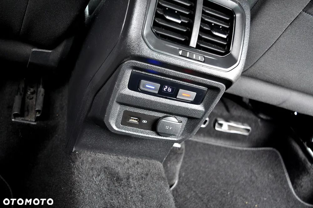 Volkswagen Tiguan 1.5 TSI EVO IQ Drive - 28