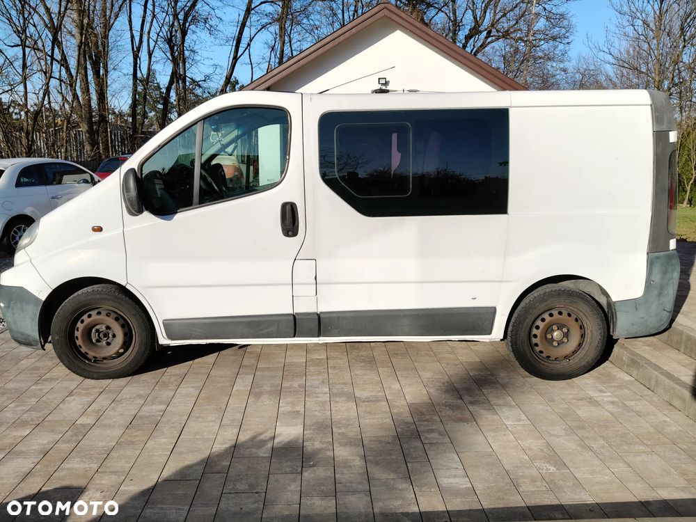 Renault Trafic - 2