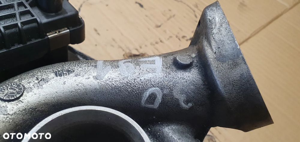 Turbina turbosprężarka turbo nastawnik BMW 3 E91 E90 3.0D 7796311 - 9