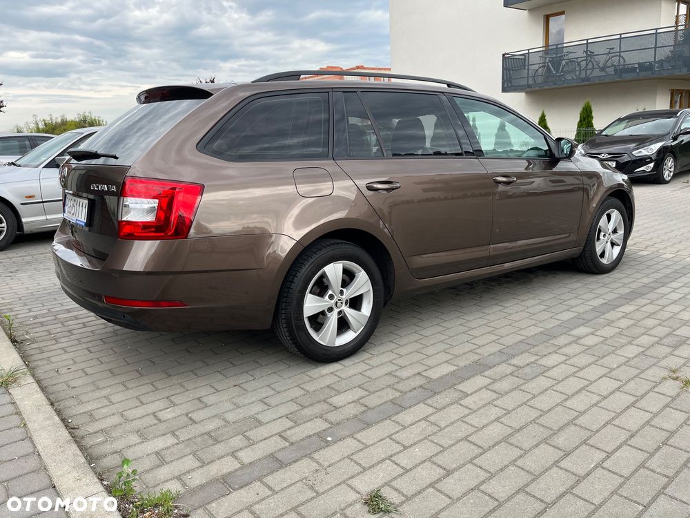 Skoda Octavia 1.4 TSI Ambition DSG - 14