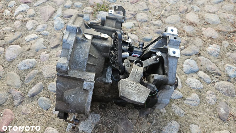 Skrzynia biegów manualna VW KWB 1.4 TSI 6 biegów Golf V 6 Plus Audi Seat Skoda - 1