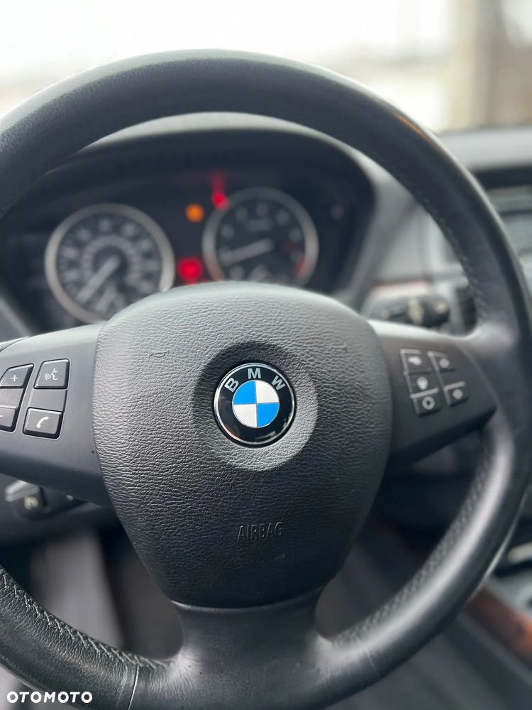 BMW X5 xDrive35i - 8