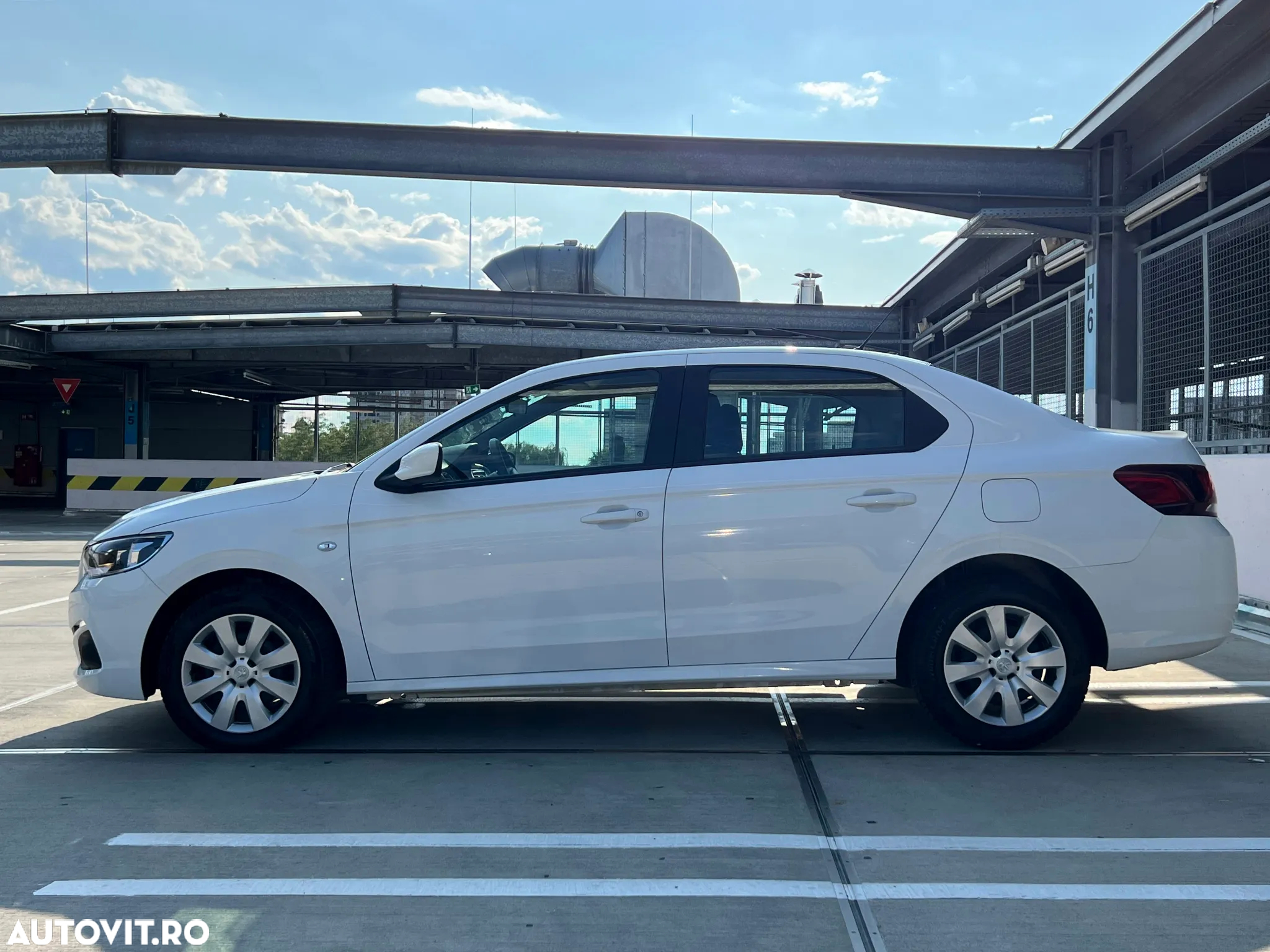 Peugeot 301 1.5 BlueHDI FAP Active - 5