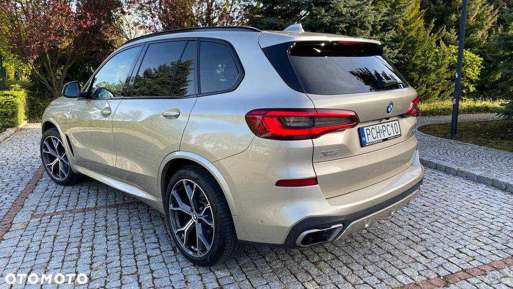 BMW X5 xDrive40i - 22