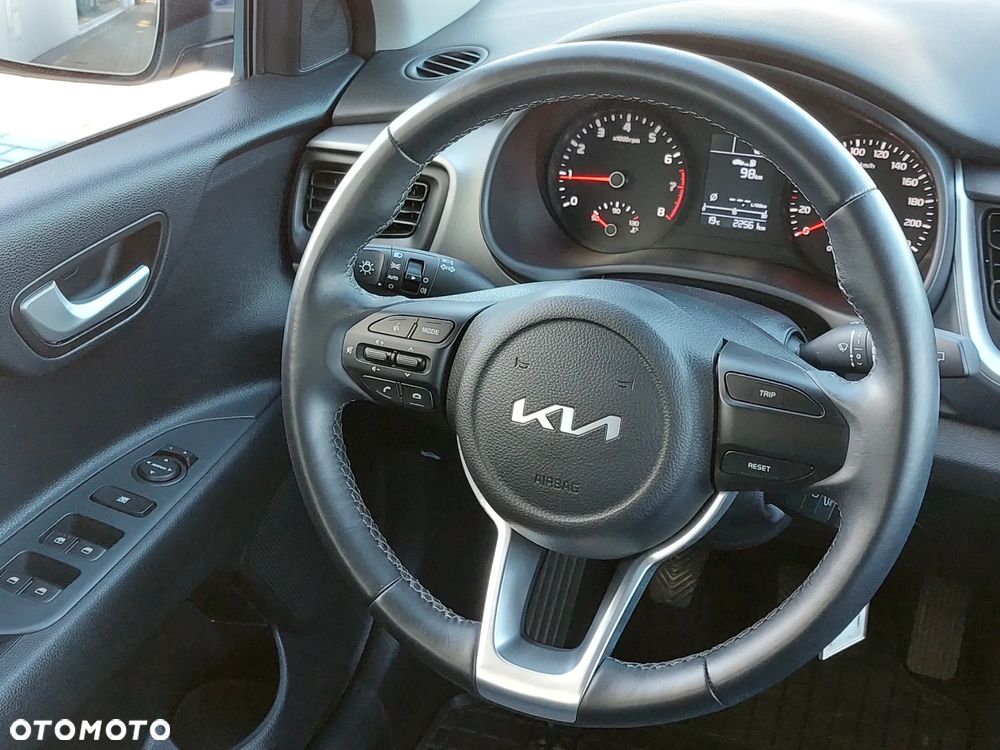 Kia Stonic 1.2 M - 7