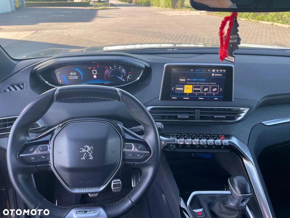 Peugeot 3008 - 16
