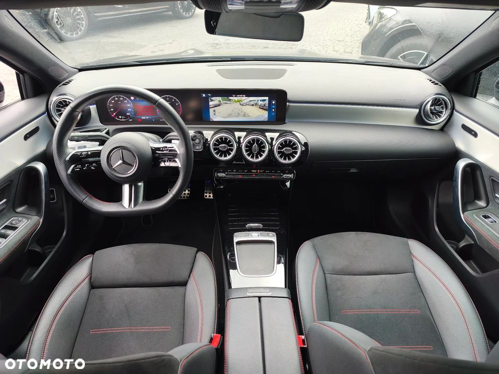 Mercedes-Benz Klasa A 200 AMG Line 7G-DCT - 7