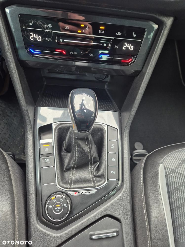 Volkswagen Tiguan 2.0 TDI SCR DSG R-Line - 15