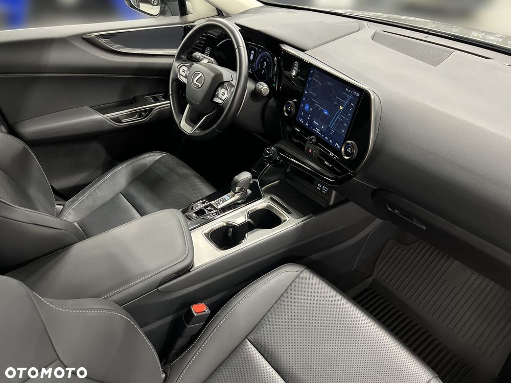 Lexus NX 350h Prestige AWD - 10