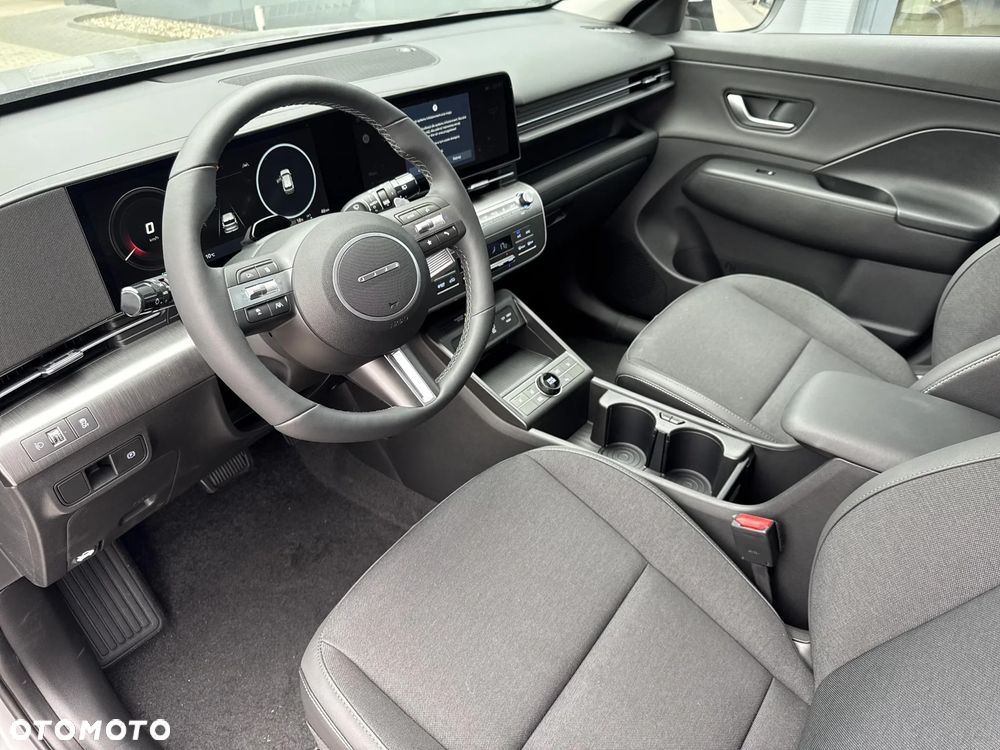 Hyundai Kona Electric 65kWh Executive - 10