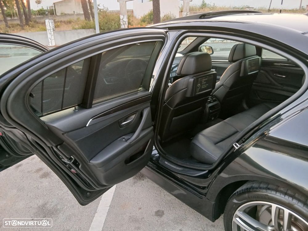 BMW 530 d Auto - 11