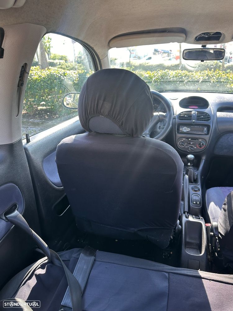 Peugeot 206 1.1 XR - 11