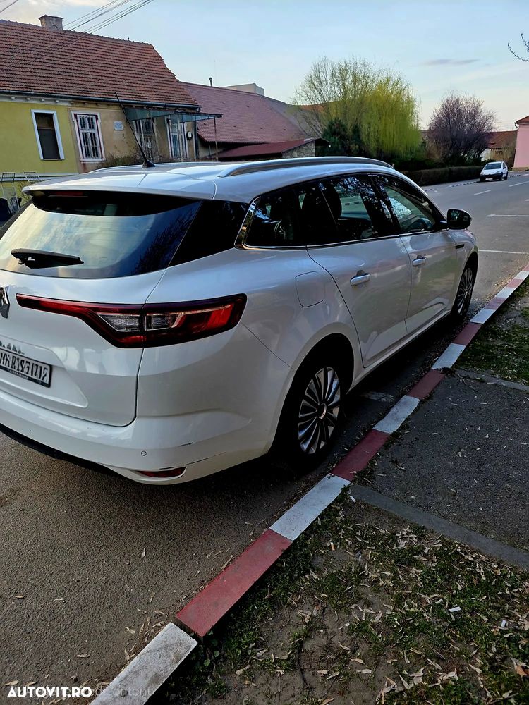 Renault Megane BLUE dCi 115 BUSINESS EDITION - 6