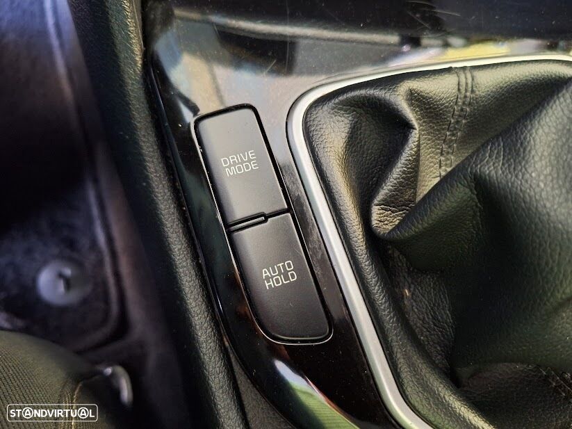 Kia Sportage 1.6 T-GDI Drive - 29