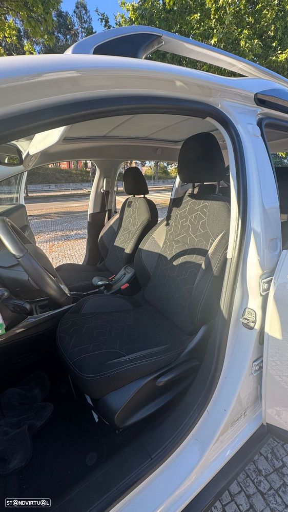 Peugeot 2008 1.2 PureTech Active - 9