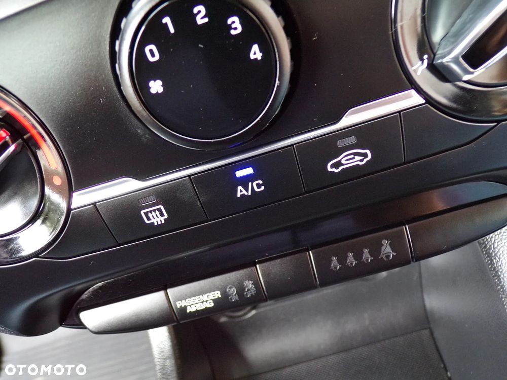 Hyundai i20 1.2 BlueDrive Comfort - 20