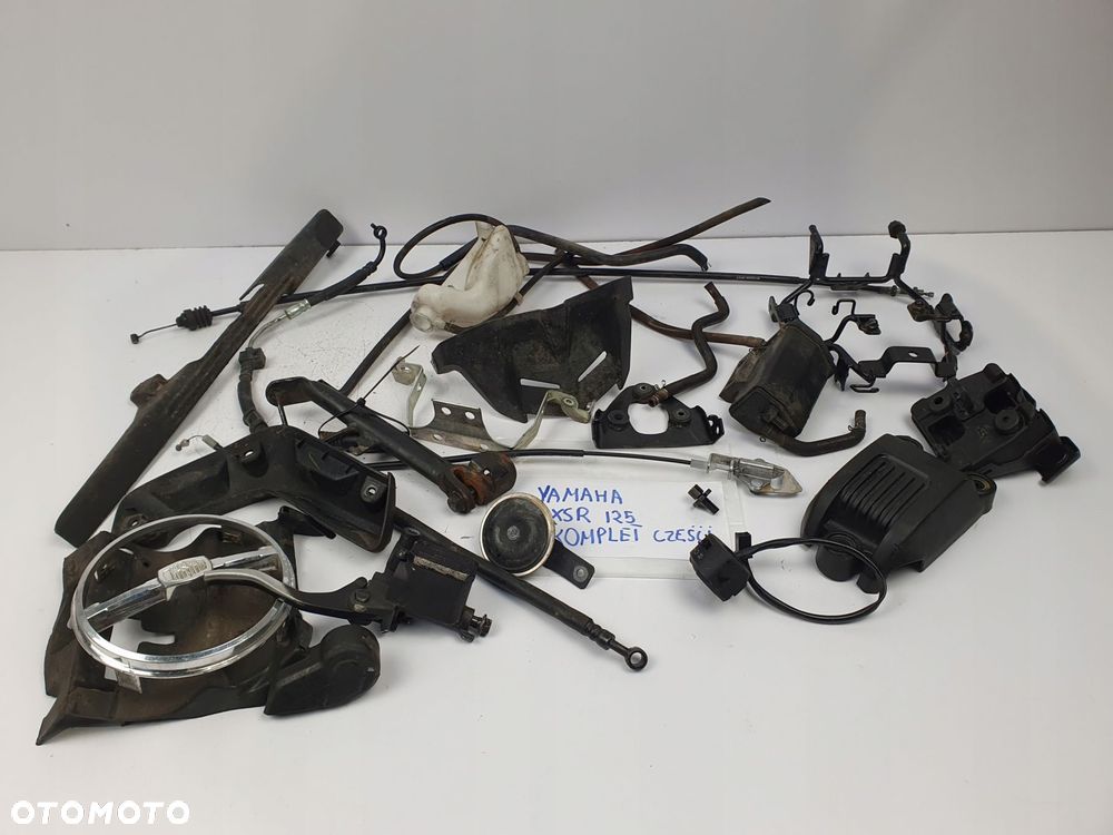 ZESTAW PLASTIKÓW Osłon Mocowanie Yamaha XSR 125 XSR125 2021+ uchwyt guma - 13
