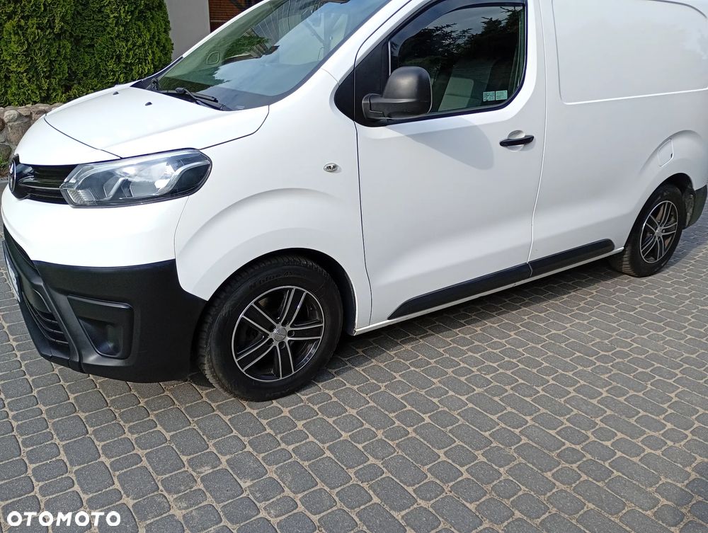 Toyota PROACE - 5