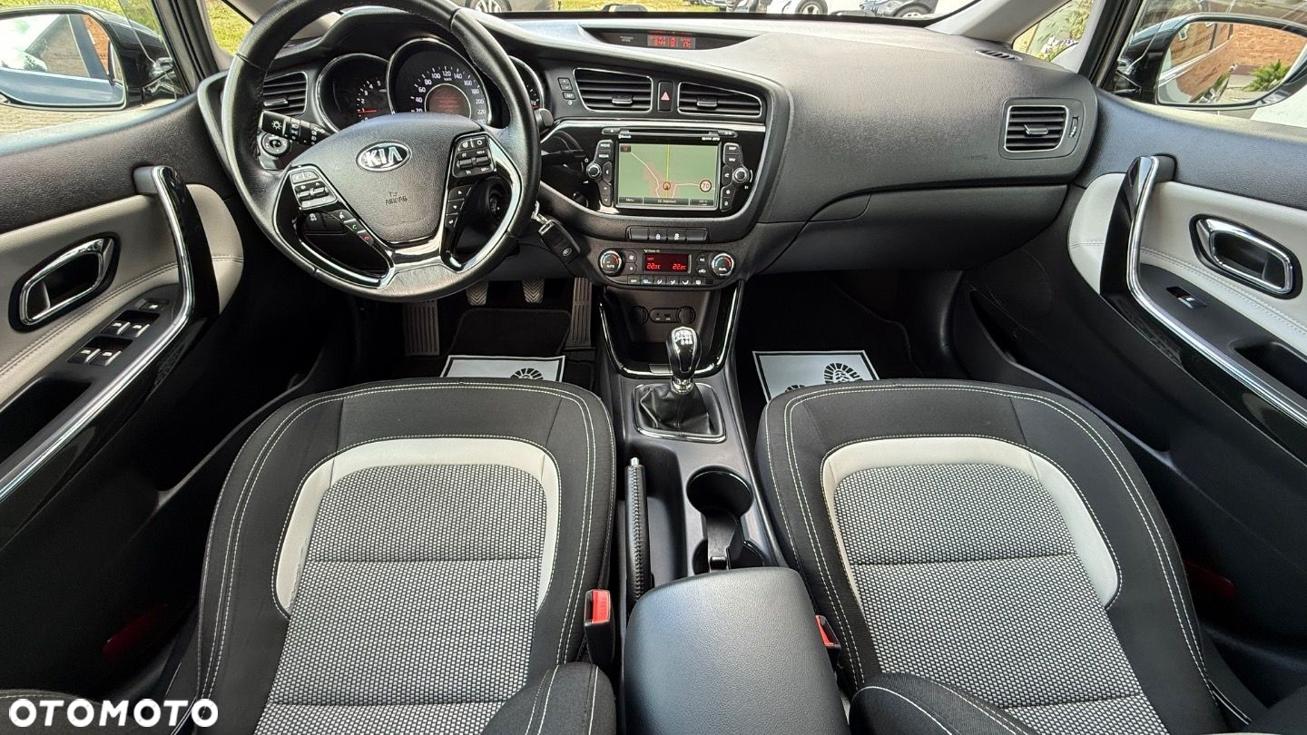 Kia Ceed - 17