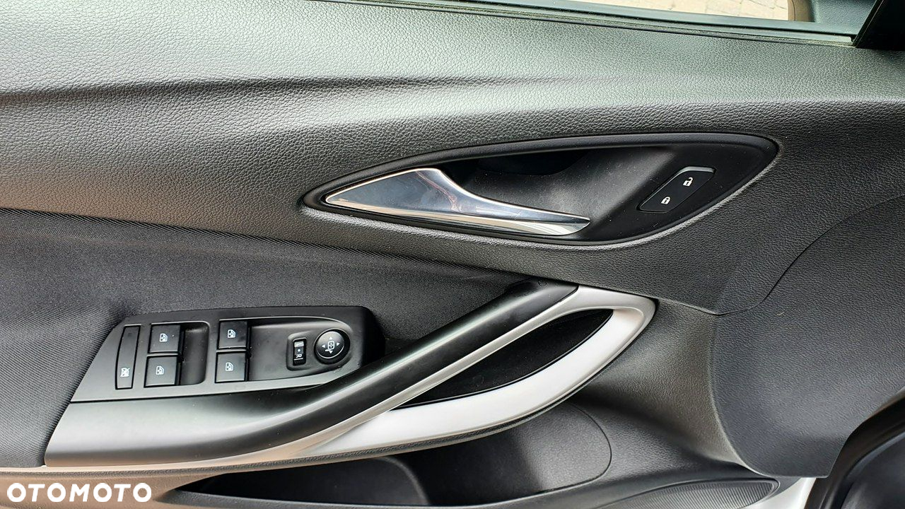 Opel Astra - 31