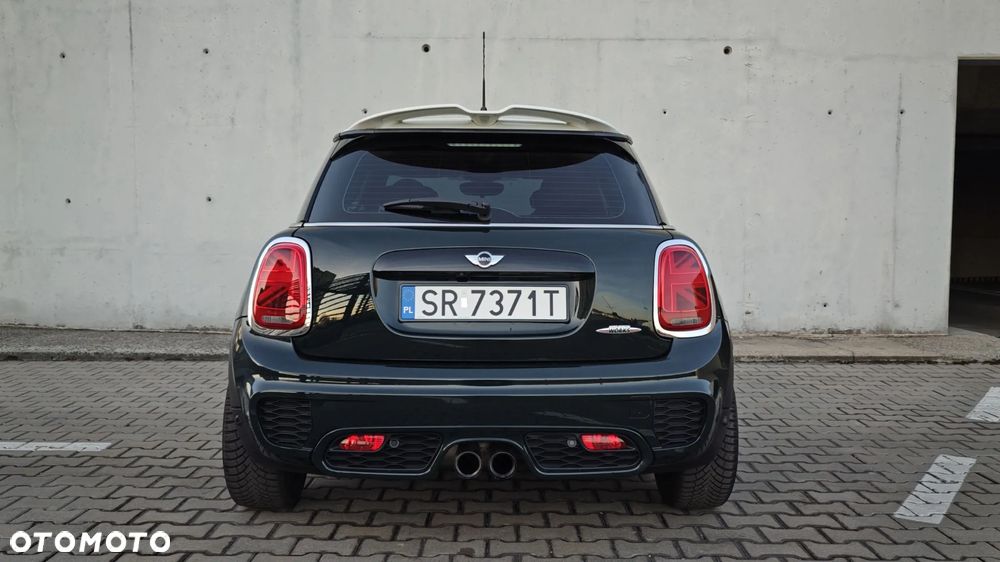 MINI John Cooper Works - 5
