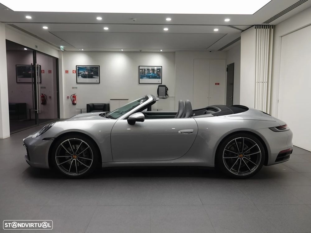Porsche 911 (992) Carrera PDK - 21