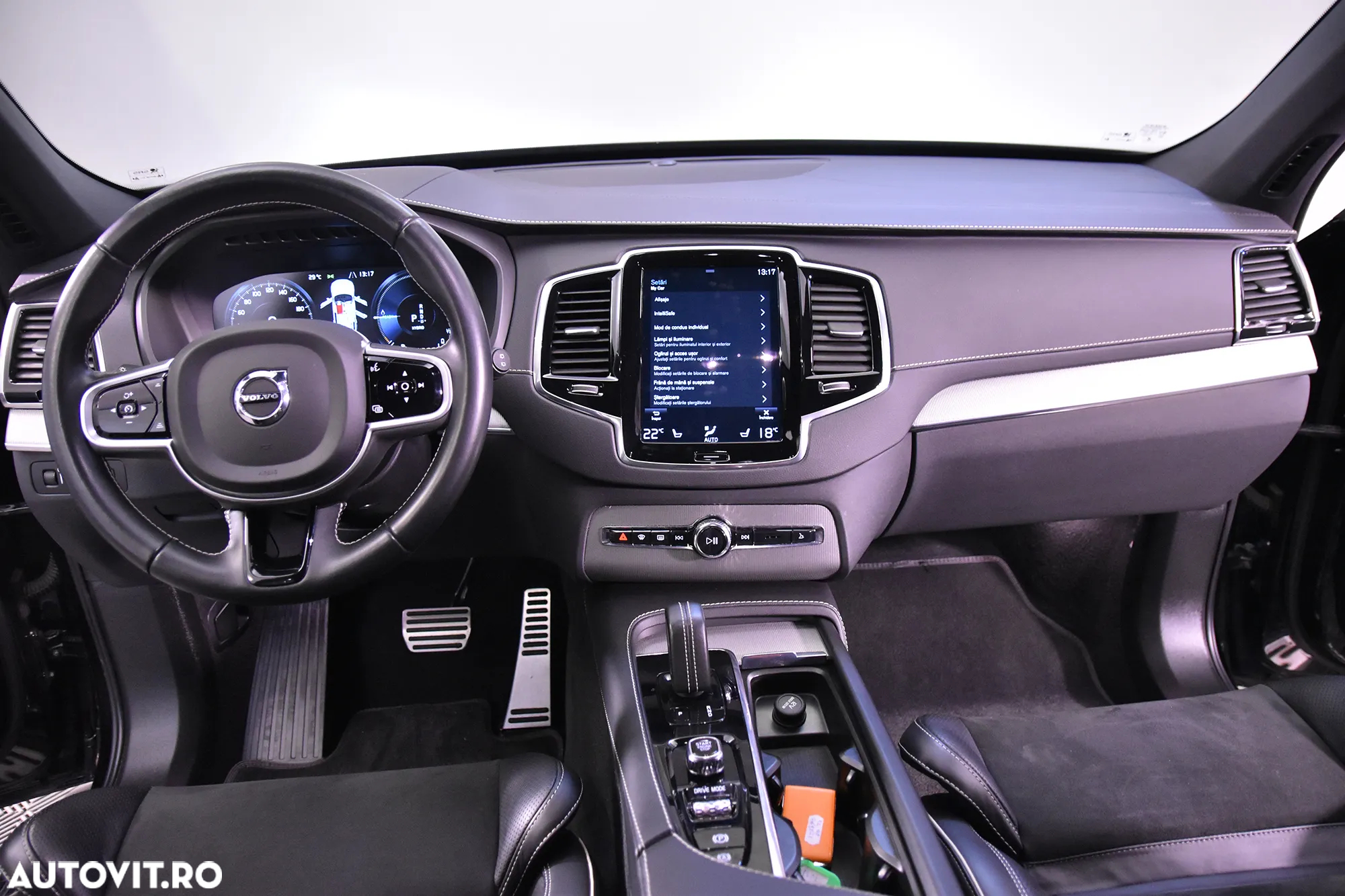 Volvo XC 90 - 9