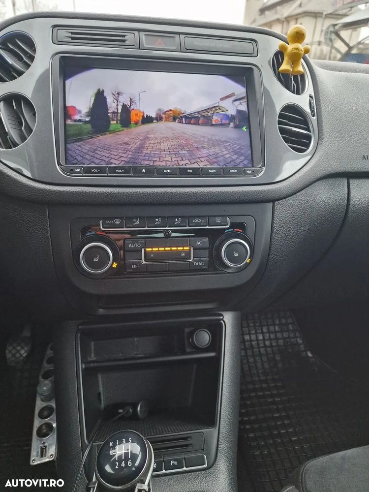 Volkswagen Tiguan 2.0 TDI DPF 4Motion Track & Style - 12