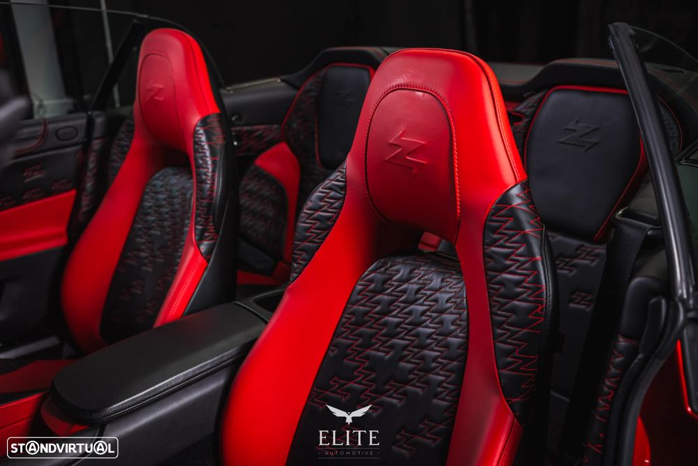 Aston Martin V12 Zagato Zagato - 19