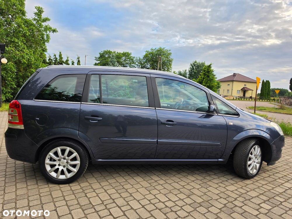 Opel Zafira 1.8 Innovation 110 Jahre - 5